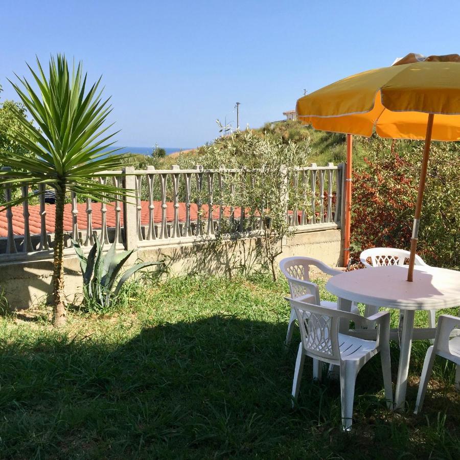 Alba Radiosa Apartment Santa Caterina Dello Ionio Marina Екстериор снимка