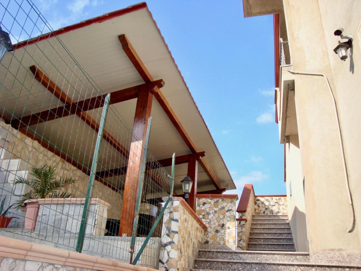 Alba Radiosa Apartment Santa Caterina Dello Ionio Marina Екстериор снимка