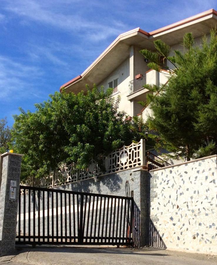 Alba Radiosa Apartment Santa Caterina Dello Ionio Marina Екстериор снимка