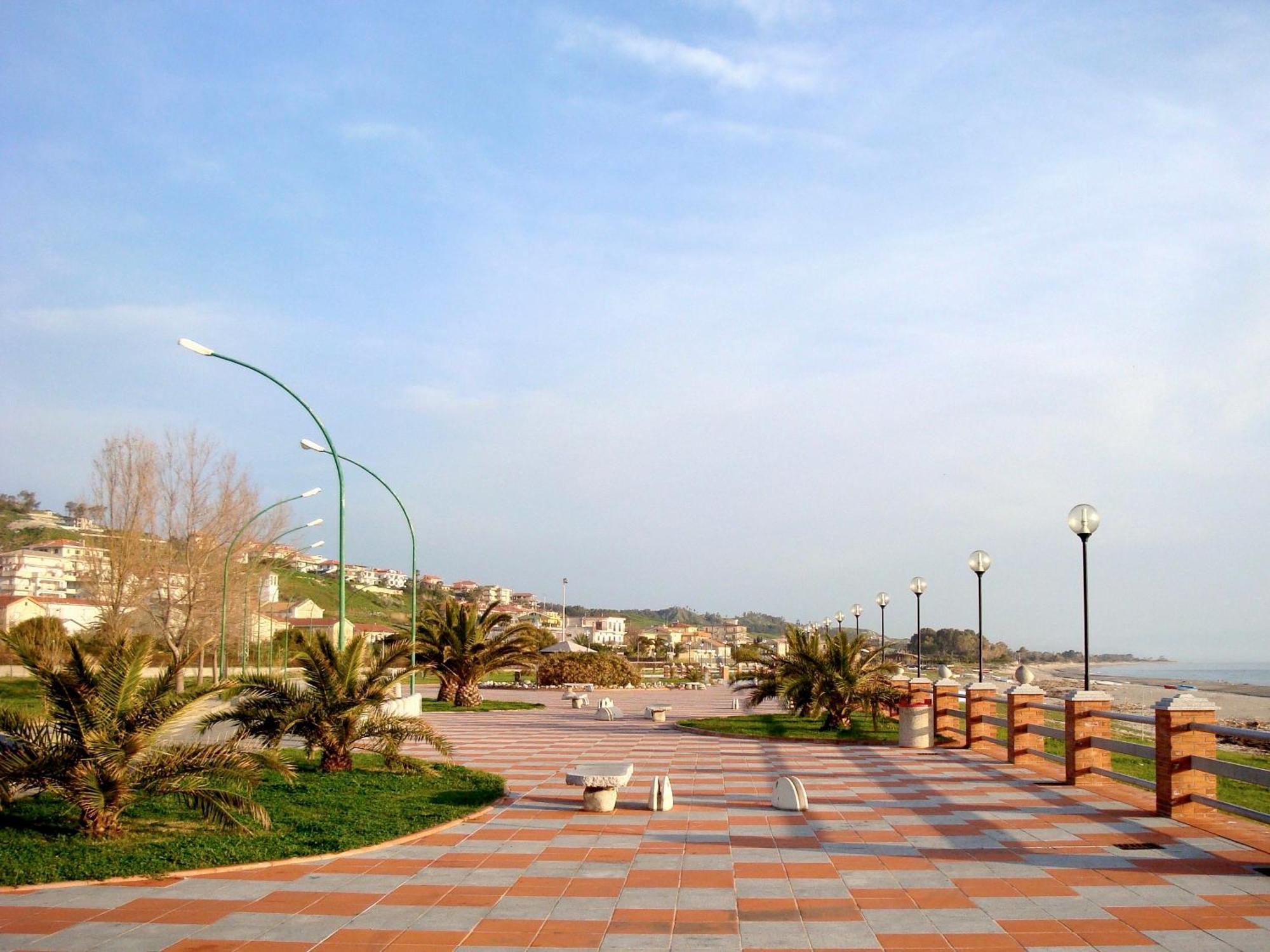 Alba Radiosa Apartment Santa Caterina Dello Ionio Marina Екстериор снимка